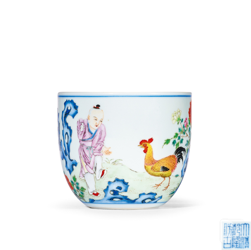 清乾隆 粉彩鸡缸杯